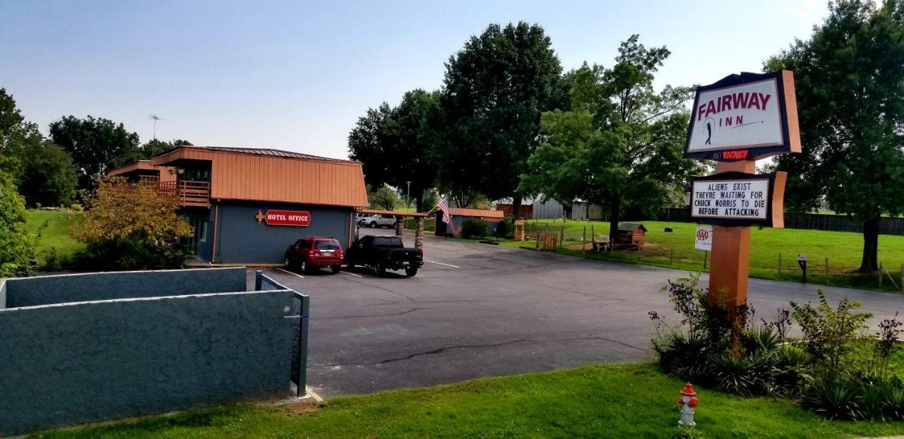 Fairway Inn Berryville Exterior photo